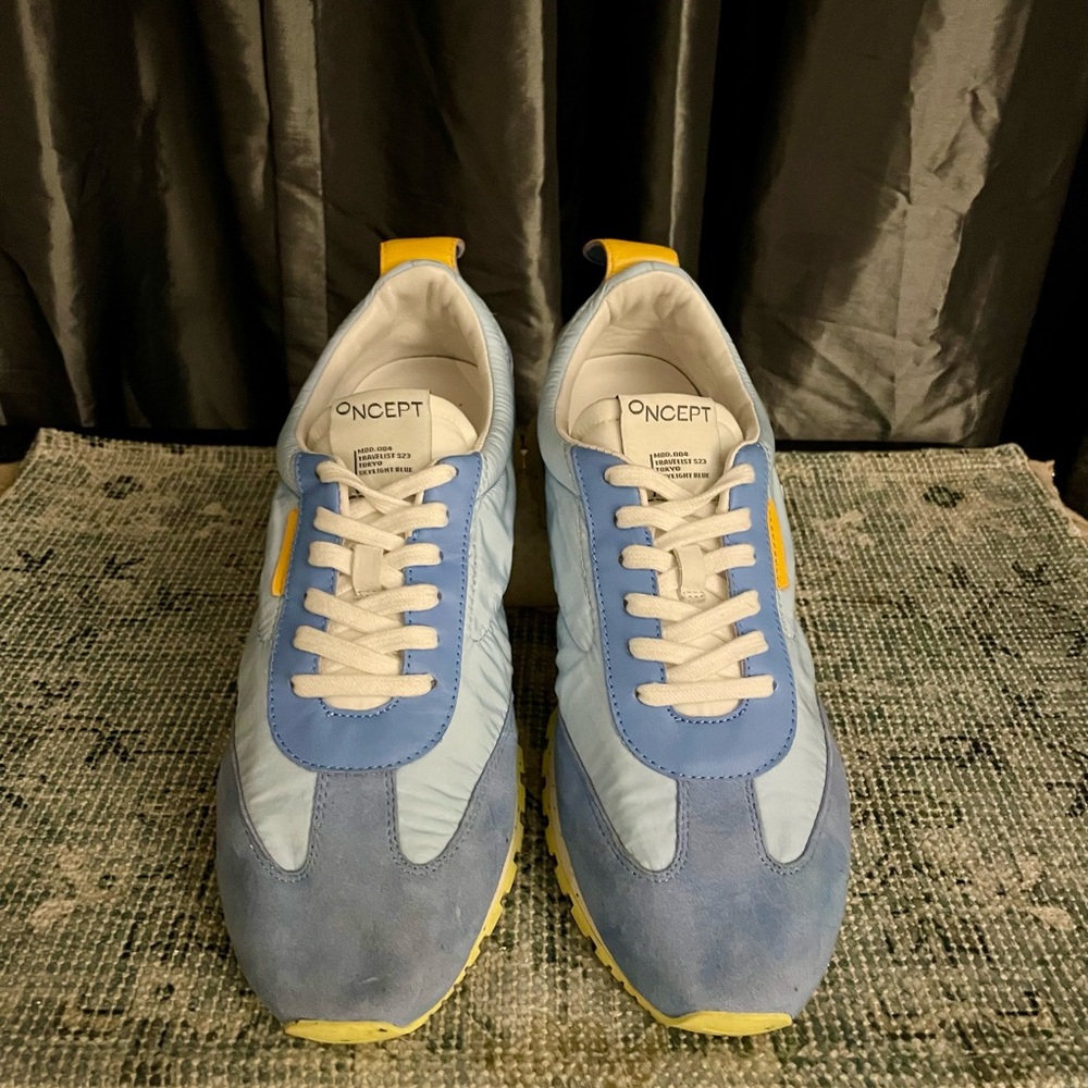Oncept Tokyo sneaker in sky blue suede size 6 1/2